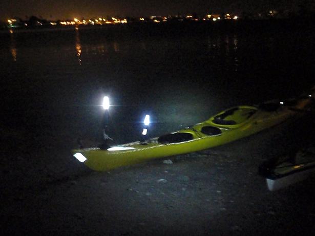 🛶Kayaking at night:&nbsp;Gear